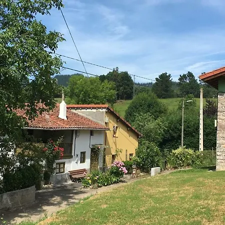 Casa Rural Naguar * Cangas de Onis
