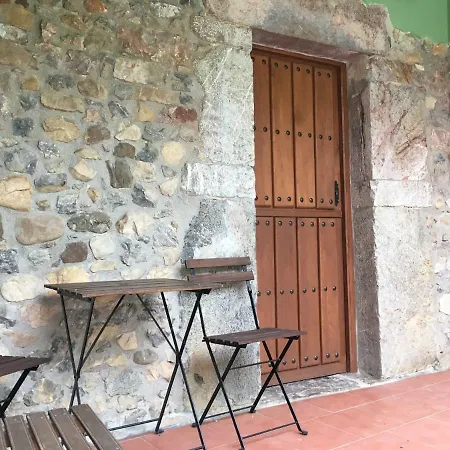 Casa Rural Naguar Country house Cangas de Onis